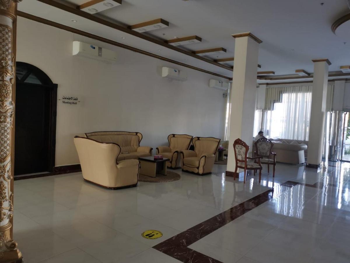 Address Hotel Apartments العنوان للشقق الفندقية Al Buraimi Exterior foto